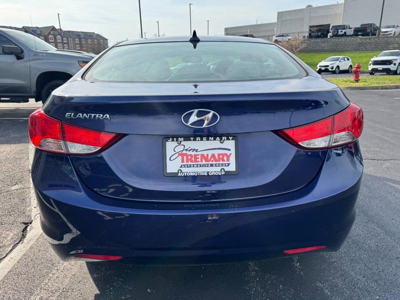 Used 2013 Hyundai Elantra GLS w/ Preferred Pkg image 4