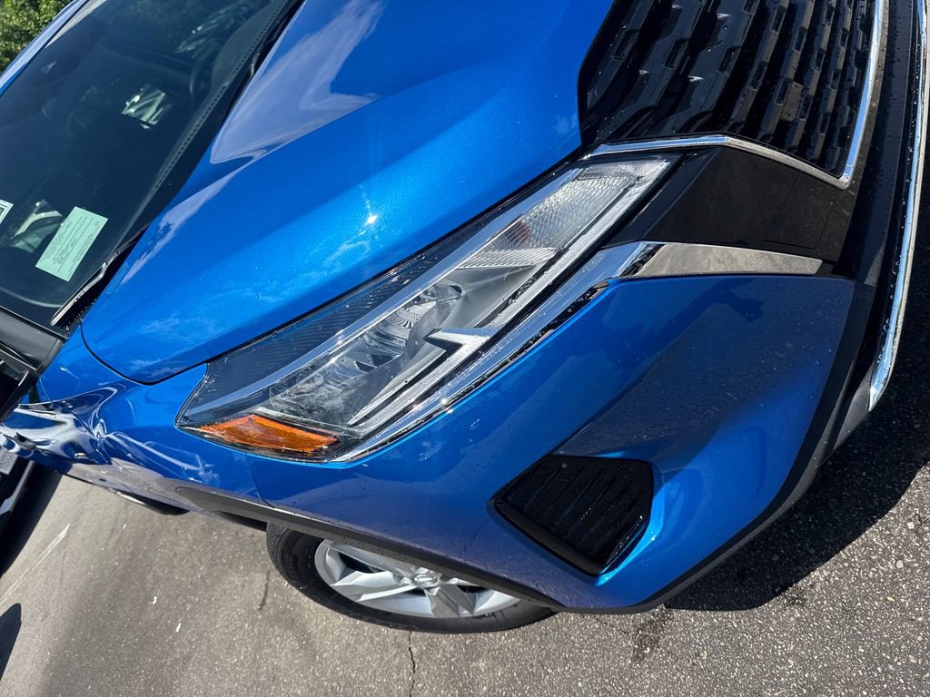 Used 2025 Nissan Kicks Play S FWD image 35