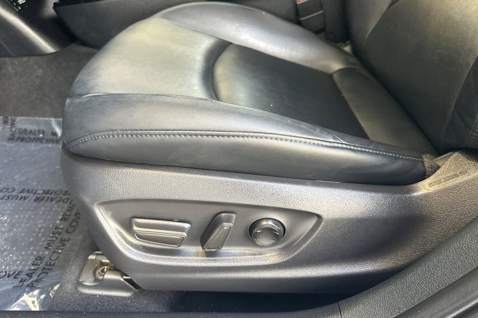 Used 2019 Toyota Prius Prime Premium FWD image 13
