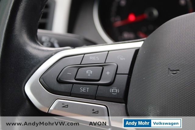 Used 2020 Volkswagen Atlas Cross Sport SE w/ Towing Package image 31