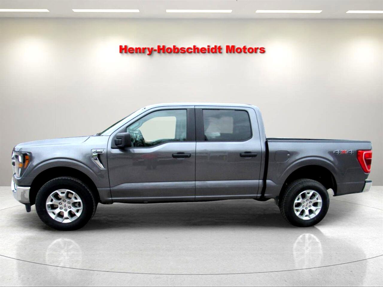 Used 2023 Ford F150 XLT image 10
