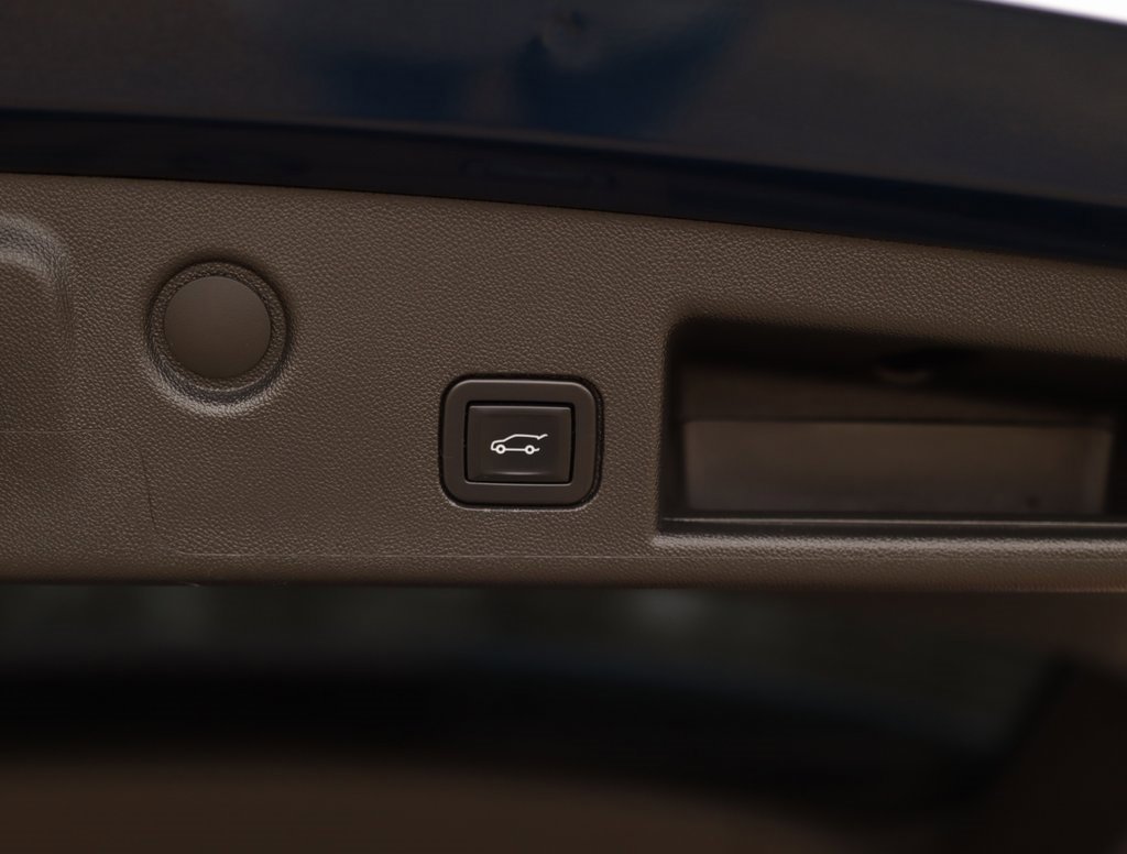 Used 2022 Chevrolet Equinox Premier image 28