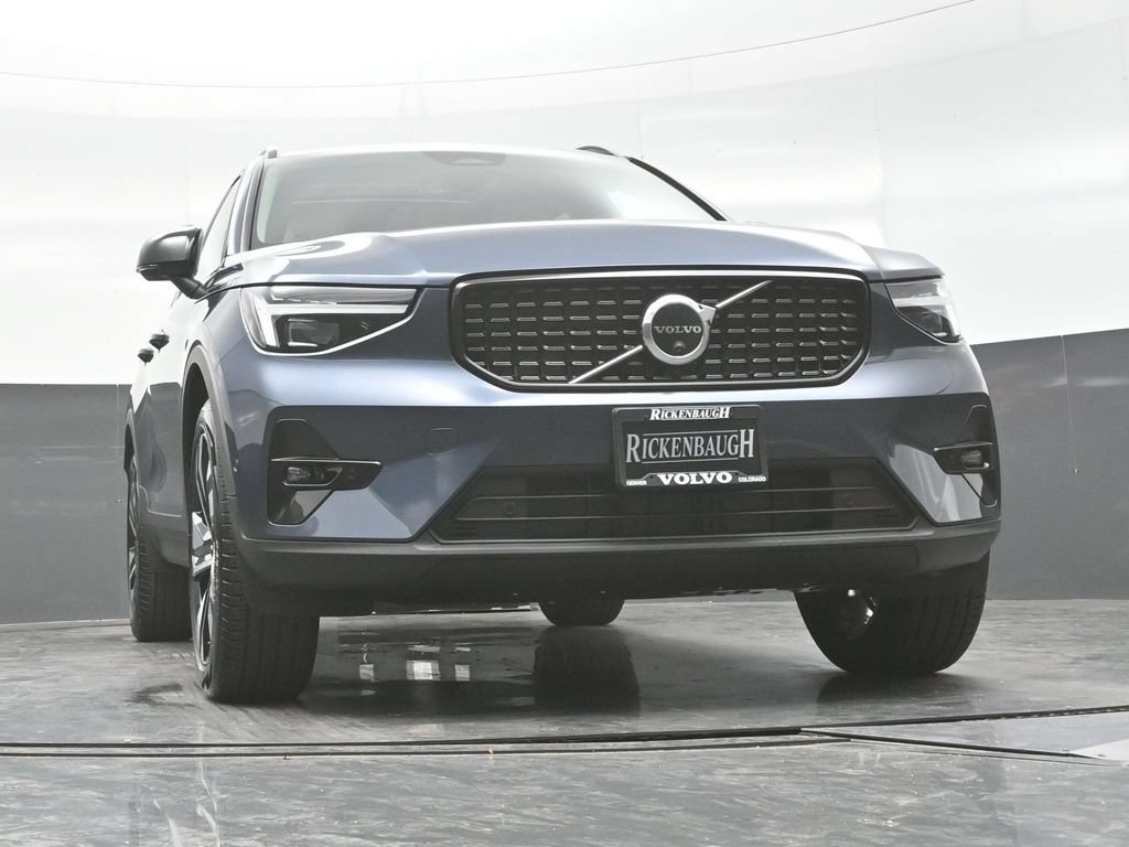 New 2026 Volvo XC40 B5 Ultra w/ Protection Package Premier AWD/4WD image 23