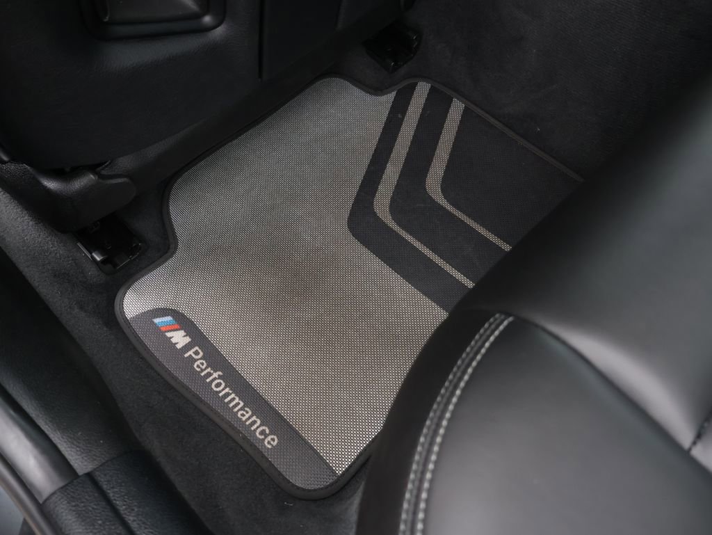 Used 2017 BMW M3 image 17