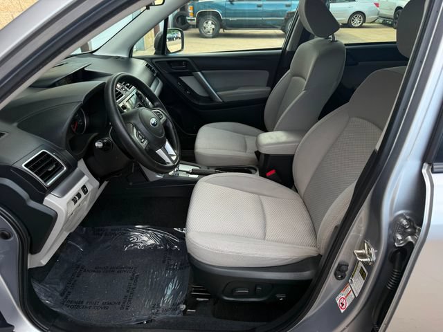 Used 2018 Subaru Forester 2.5i Premium w/ All-Weather Package AWD/4WD image 5
