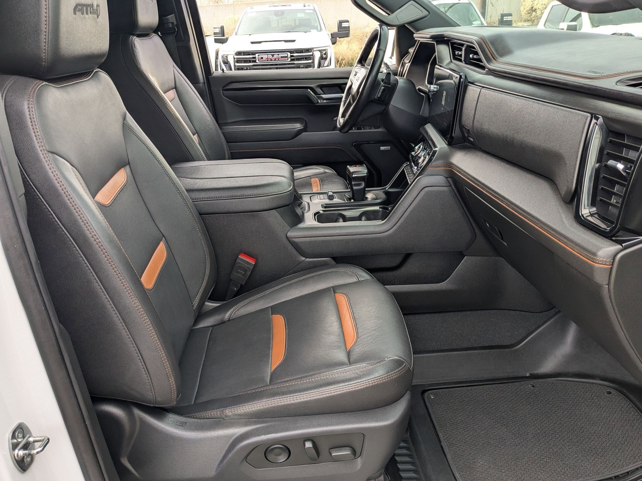 Certified 2023 GMC Sierra 1500 AT4 w/ AT4 Preferred Package image 25