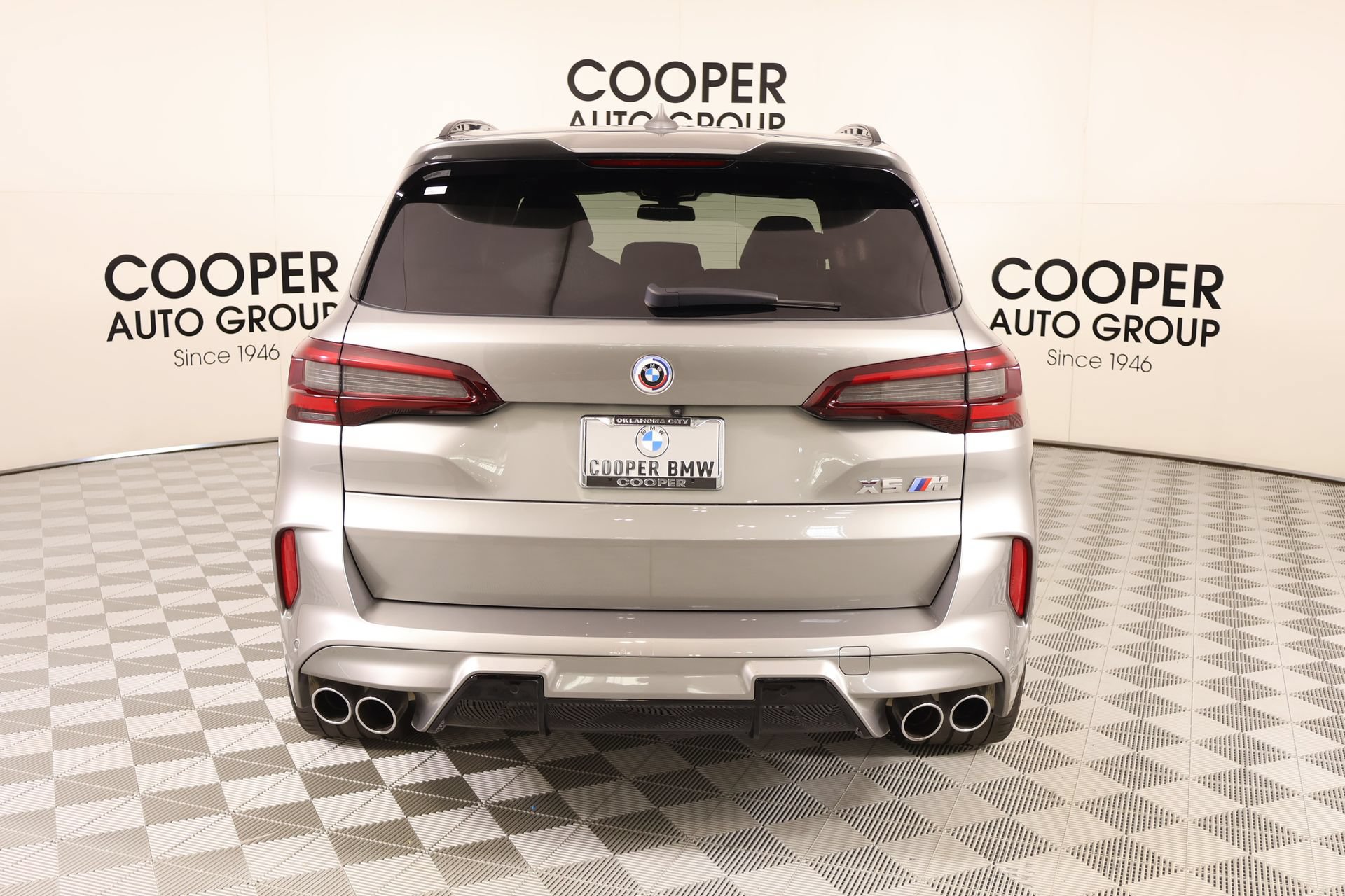Used 2023 BMW X5 M w/ Executive Package AWD/4WD image 23