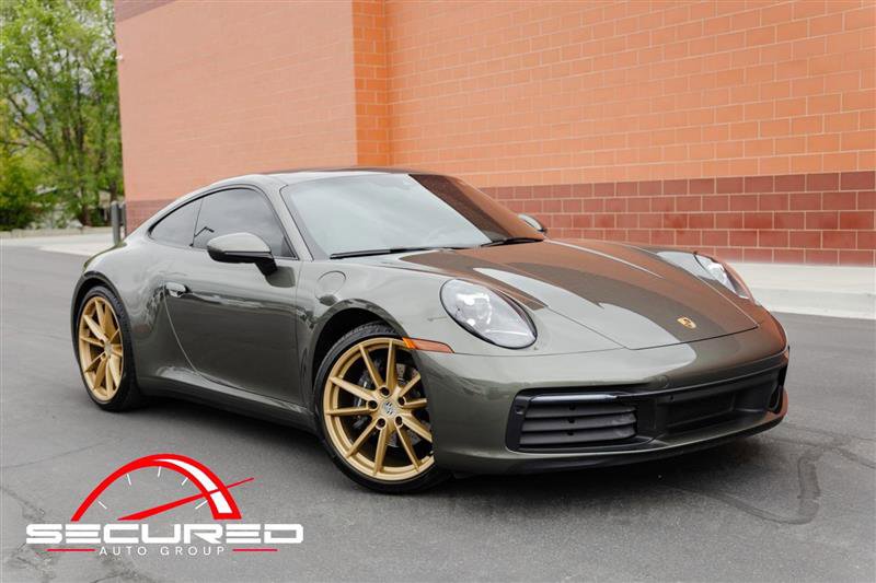 Used 2020 Porsche 911 Carrera RWD image 1