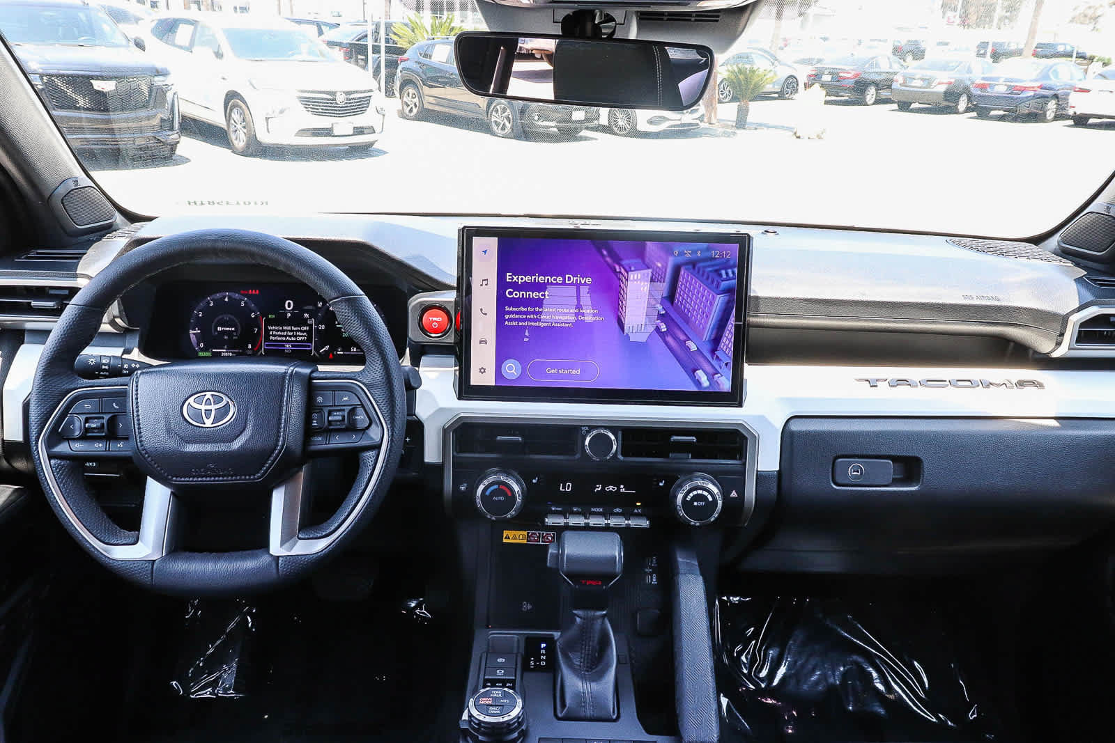 Used 2024 Toyota Tacoma TRD Off-Road w/ TRD Off Road Upgrade Package AWD/4WD image 18