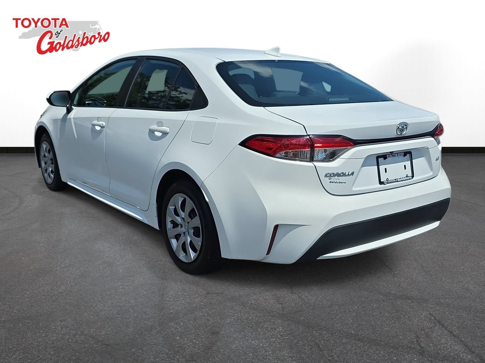 Used 2022 Toyota Corolla LE FWD image 7