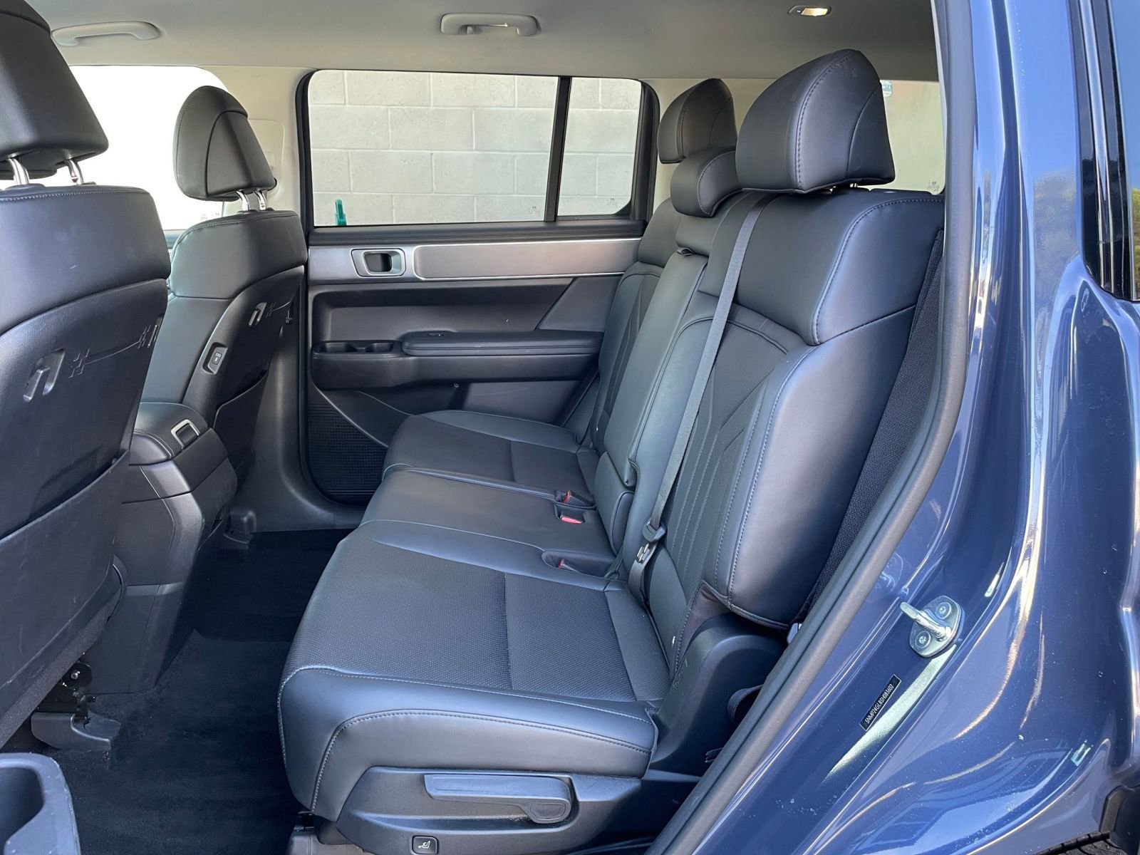 Used 2025 Hyundai Santa Fe SEL image 27