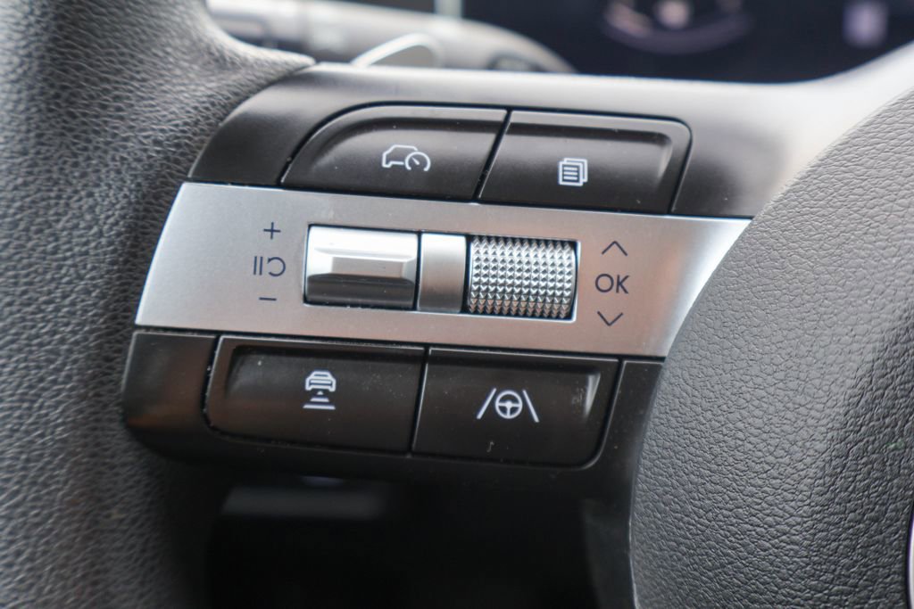 Used 2024 Hyundai Sonata SEL FWD image 12