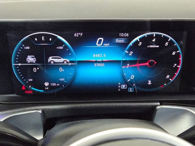 Used 2022 Mercedes-Benz GLB 250 4MATIC image 26