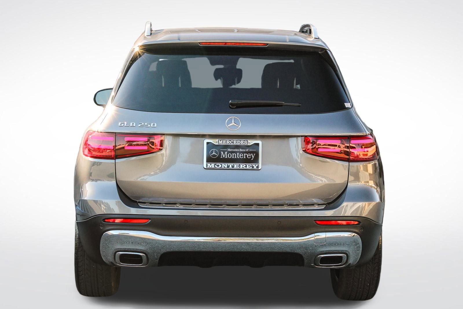 Certified 2024 Mercedes-Benz GLB 250 image 8