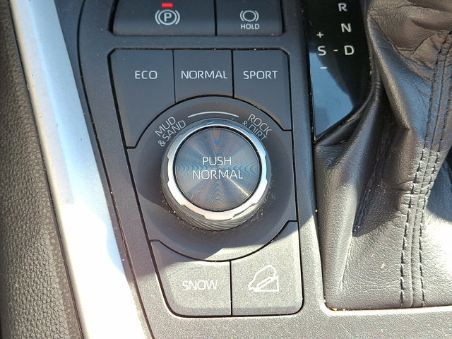 Used 2023 Toyota RAV4 Adventure image 24