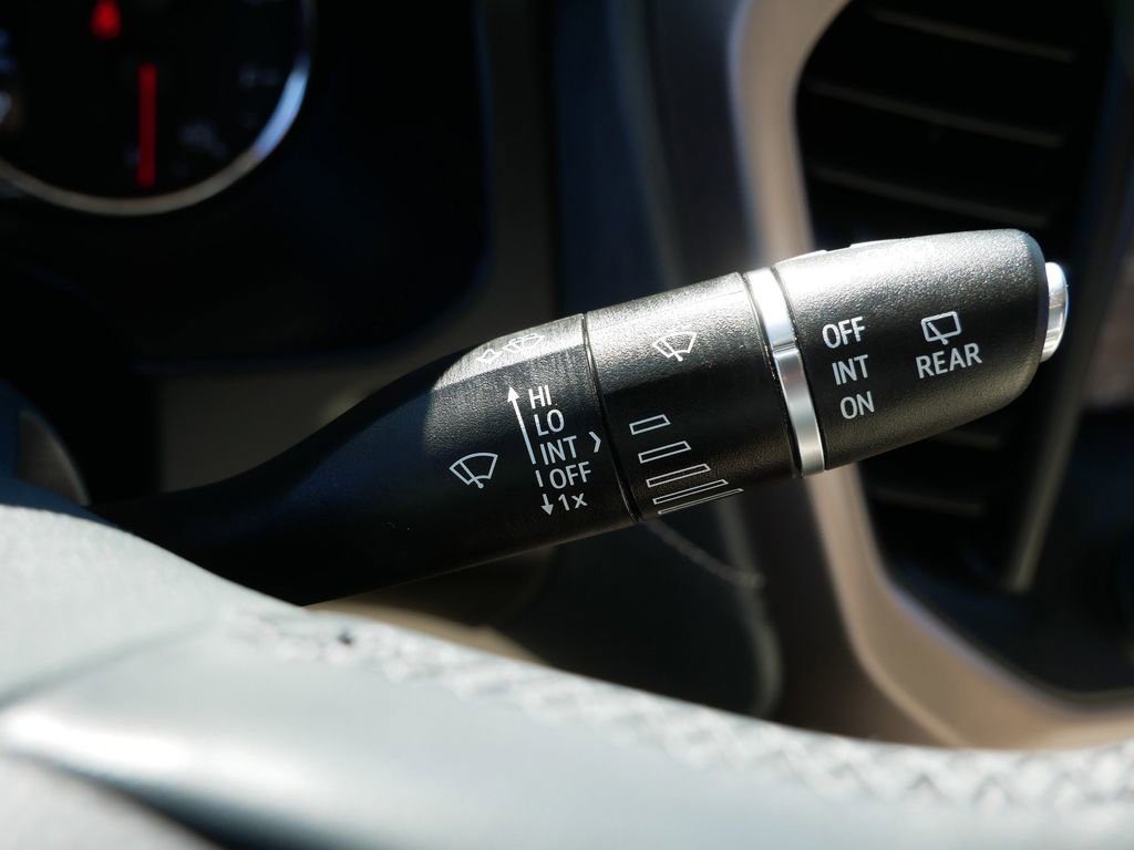 Used 2023 GMC Acadia Denali w/ Denali Ultimate Package image 27