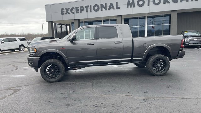 Used 2022 RAM 3500 Limited image 2