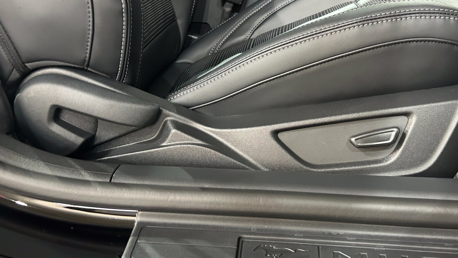 New 2026 Ford Mustang Premium RWD image 39