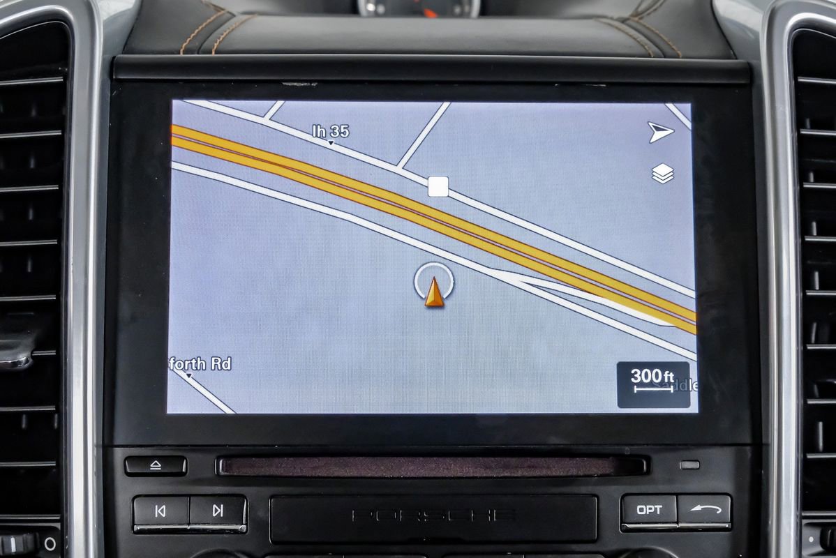 Used 2018 Porsche Cayenne Turbo image 19