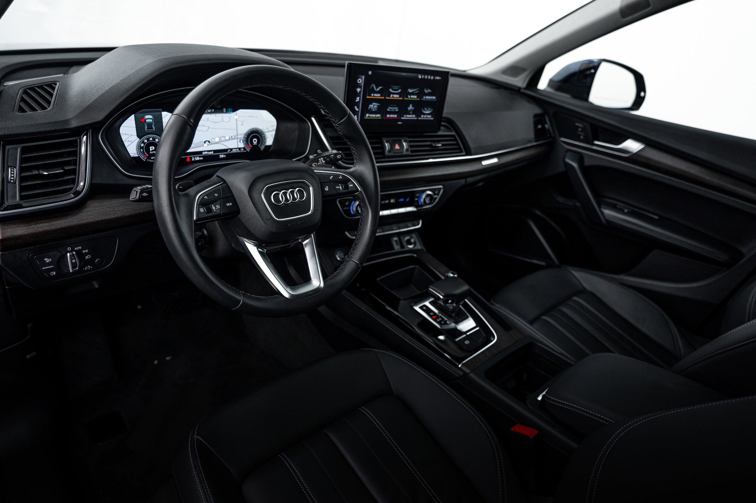 Certified 2022 Audi Q5 2.0T Premium Plus AWD/4WD image 10