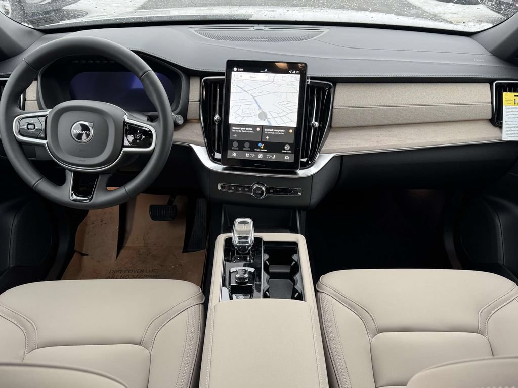 New 2026 Volvo XC90 B6 Plus w/ Protection Package Premier AWD/4WD image 2