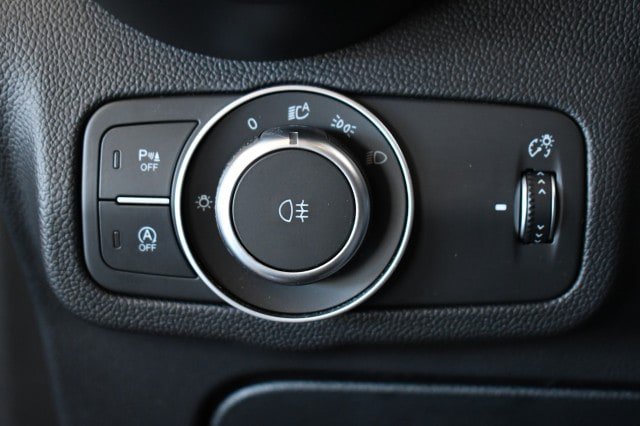 Used 2022 Alfa Romeo Stelvio Ti AWD/4WD image 30