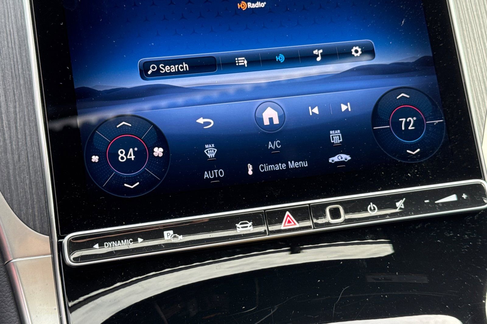 Certified 2025 Mercedes-Benz GLC 300 image 23