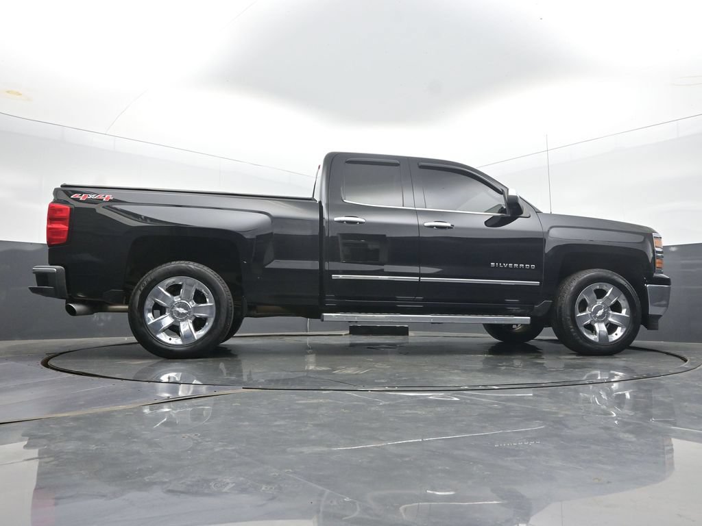 Used 2015 Chevrolet Silverado 1500 LTZ w/ LTZ Plus Package AWD/4WD image 55