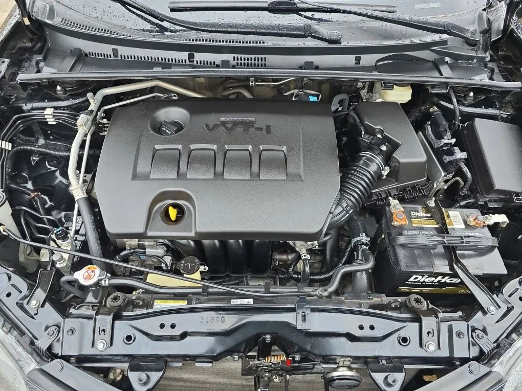 Used 2019 Toyota Corolla SE FWD image 45