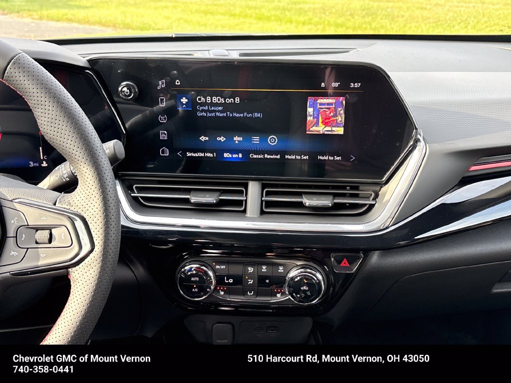 New 2026 Chevrolet Trax RS w/ Driver Confidence Package FWD image 20