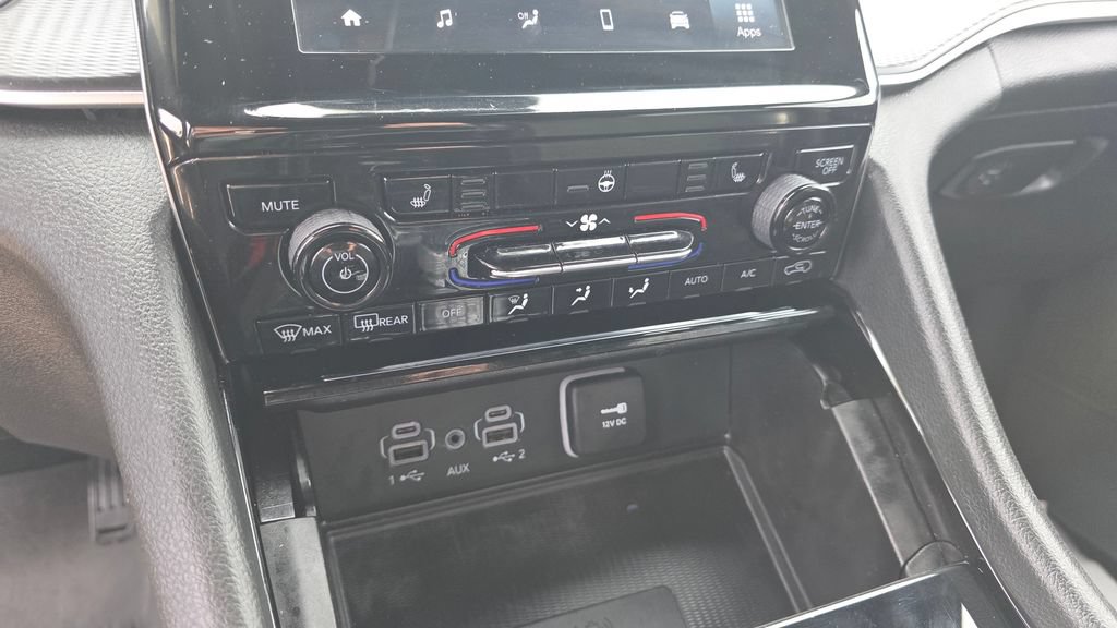 Used 2023 Jeep Grand Cherokee L Laredo AWD/4WD image 19