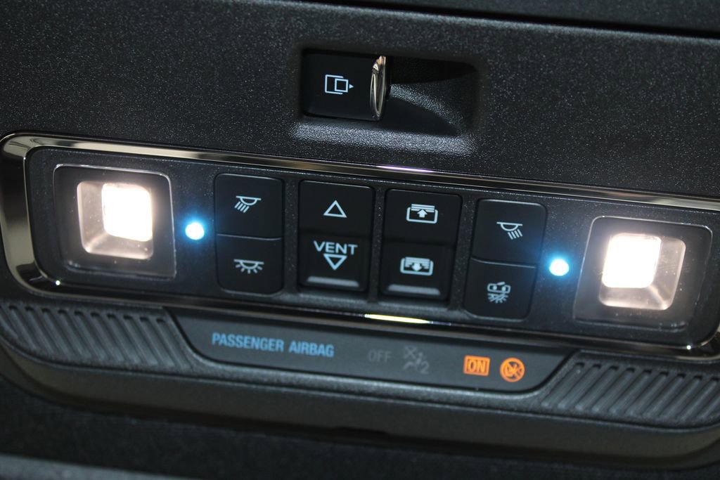 New 2026 Ford F250 Lariat w/ Chrome Package image 58