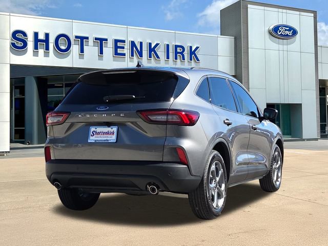 New 2026 Ford Escape ST-Line w/ Tech Pack #1 FWD image 8