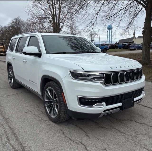 Used 2022 Jeep Wagoneer Series III w/ Premium Group I image 6