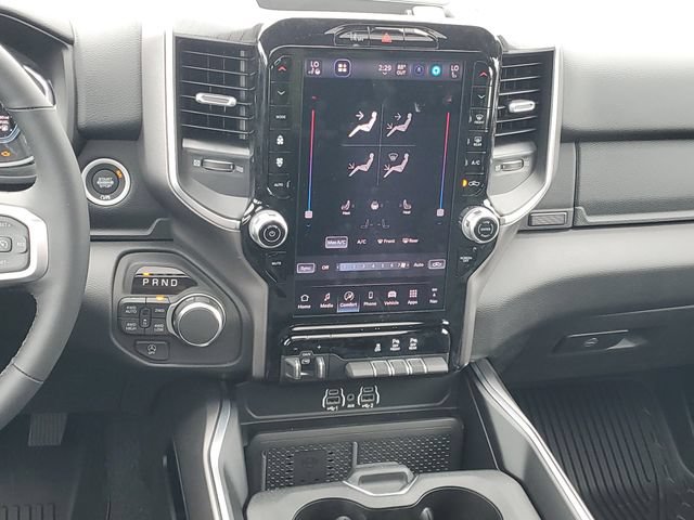New 2026 RAM 1500 Big Horn AWD/4WD image 14