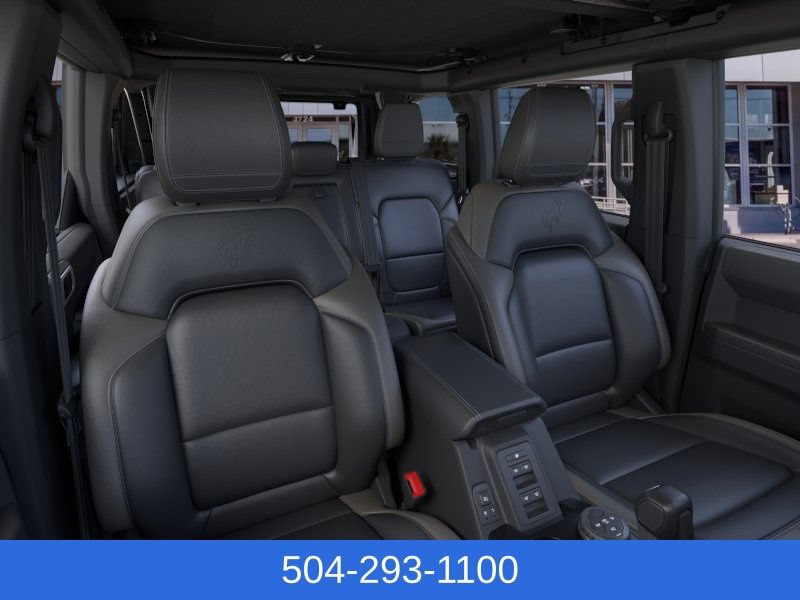 New 2026 Ford Bronco Outer Banks AWD/4WD image 12