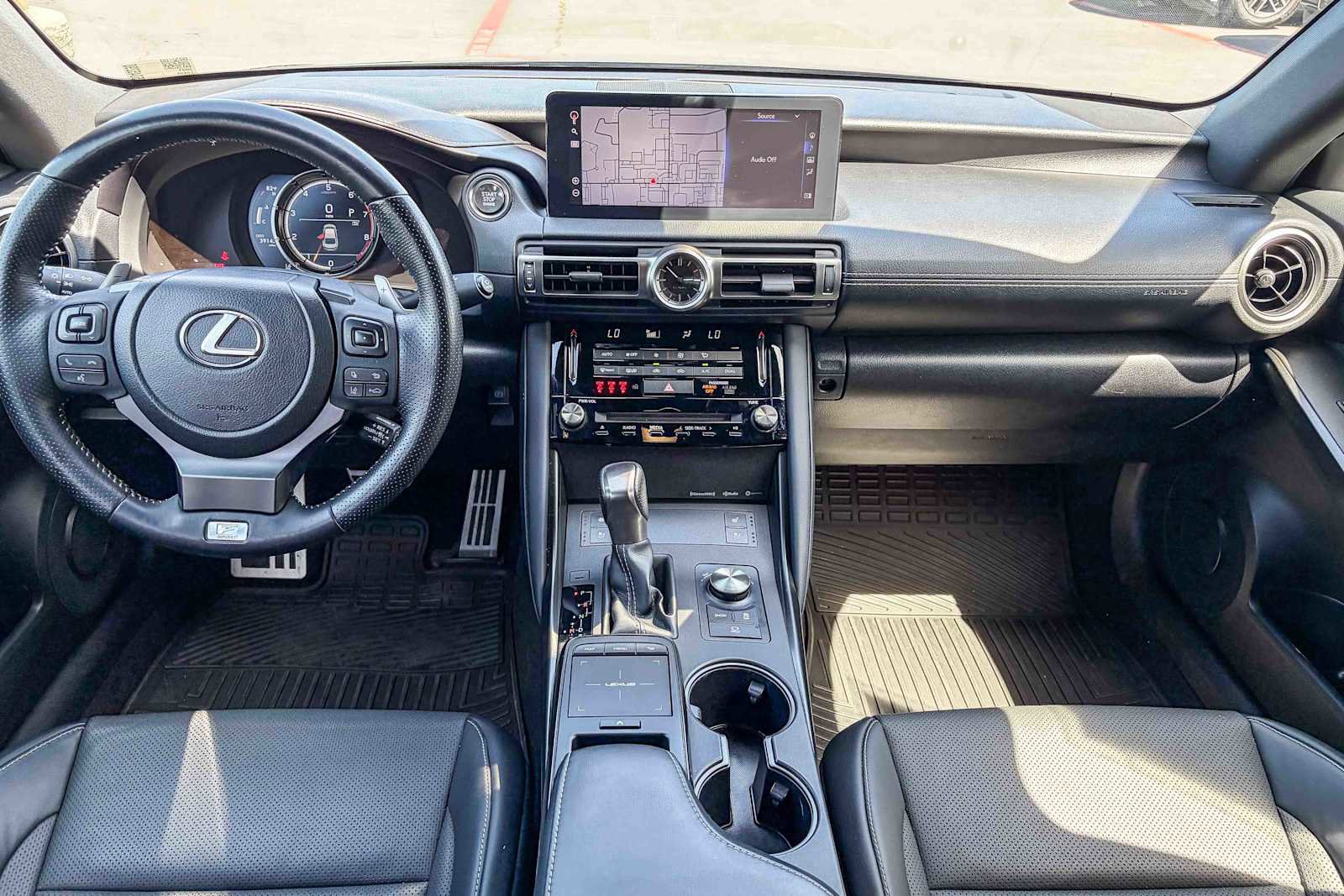 Used 2021 Lexus IS 350 F Sport w/ Navigation Package RWD image 11