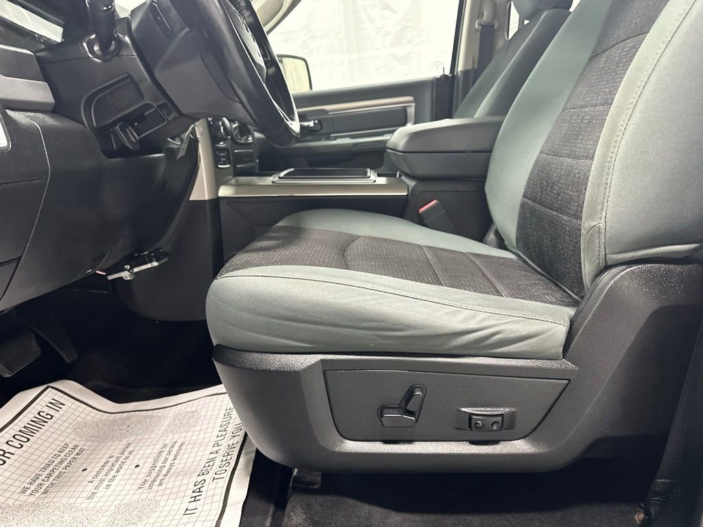 Used 2014 RAM 1500 Outdoorsman AWD/4WD image 12