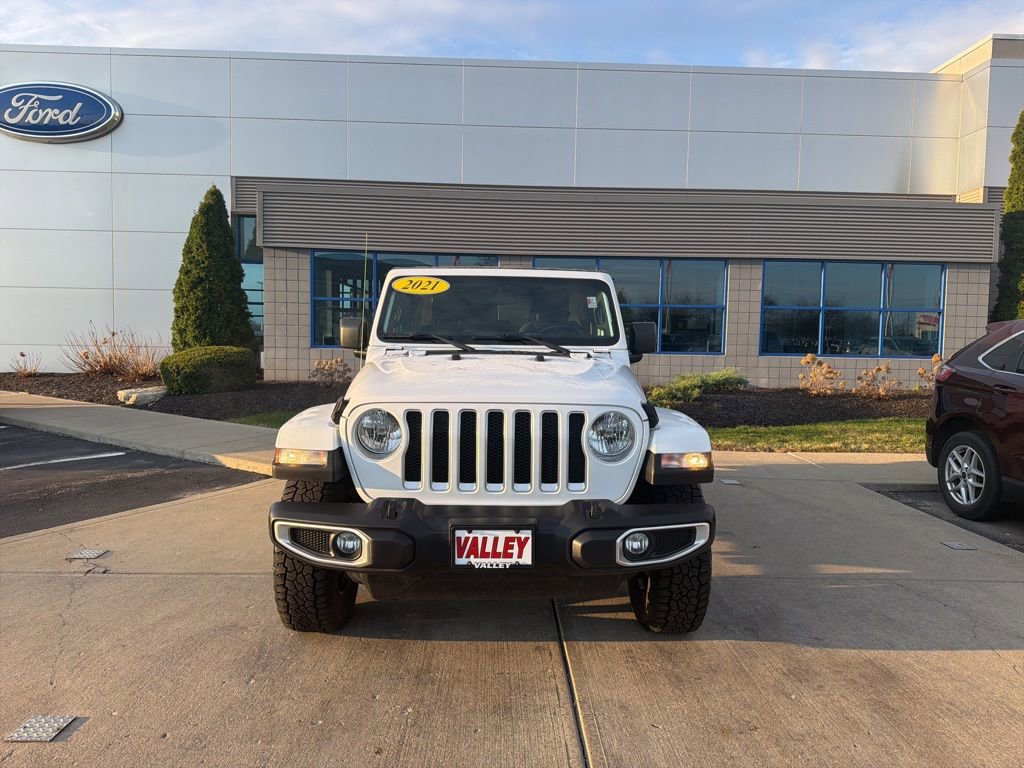 Used 2021 Jeep Wrangler Unlimited Sahara w/ Dual Top Group image 12