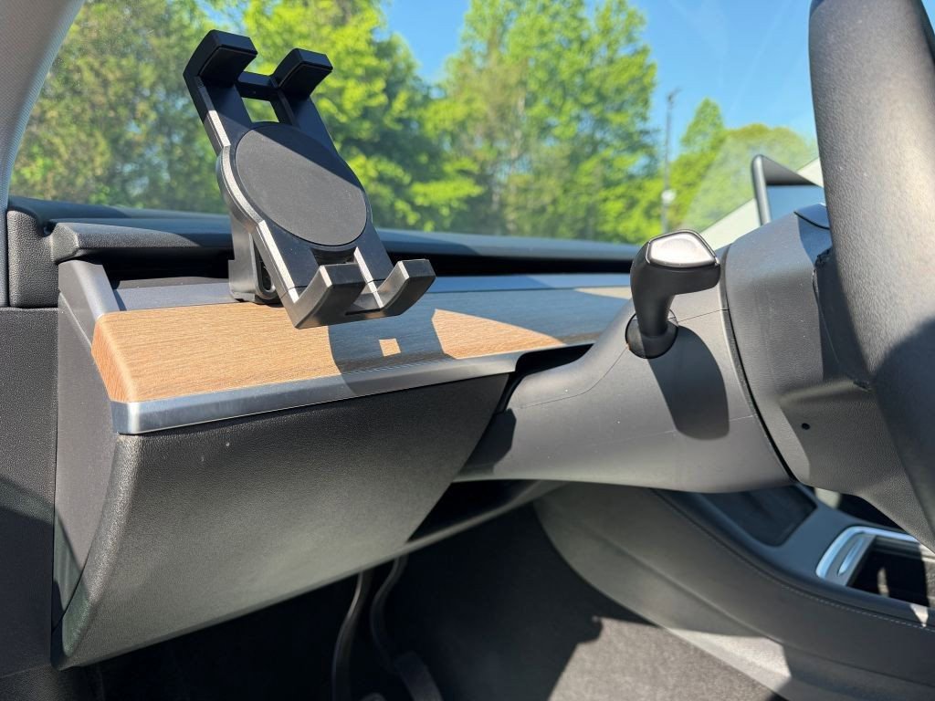 Used 2021 Tesla Model Y Long Range AWD/4WD image 11