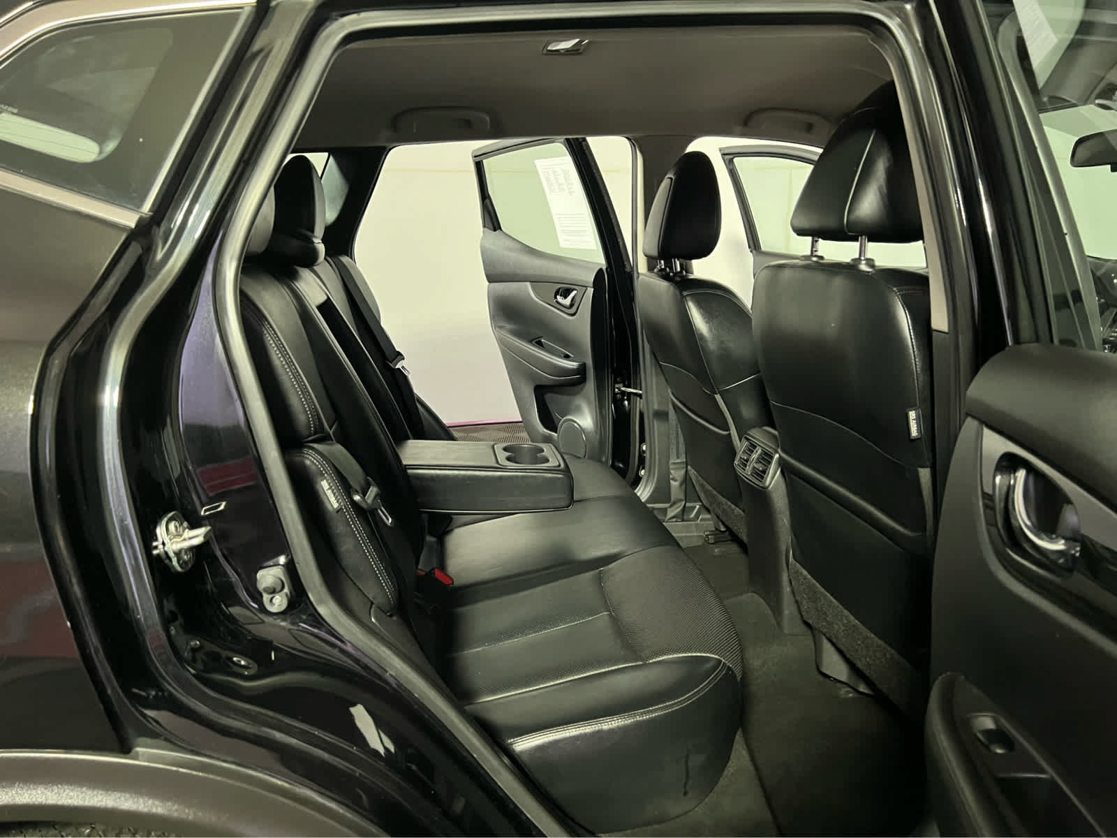 Certified 2022 Nissan Rogue Sport SL AWD/4WD image 25