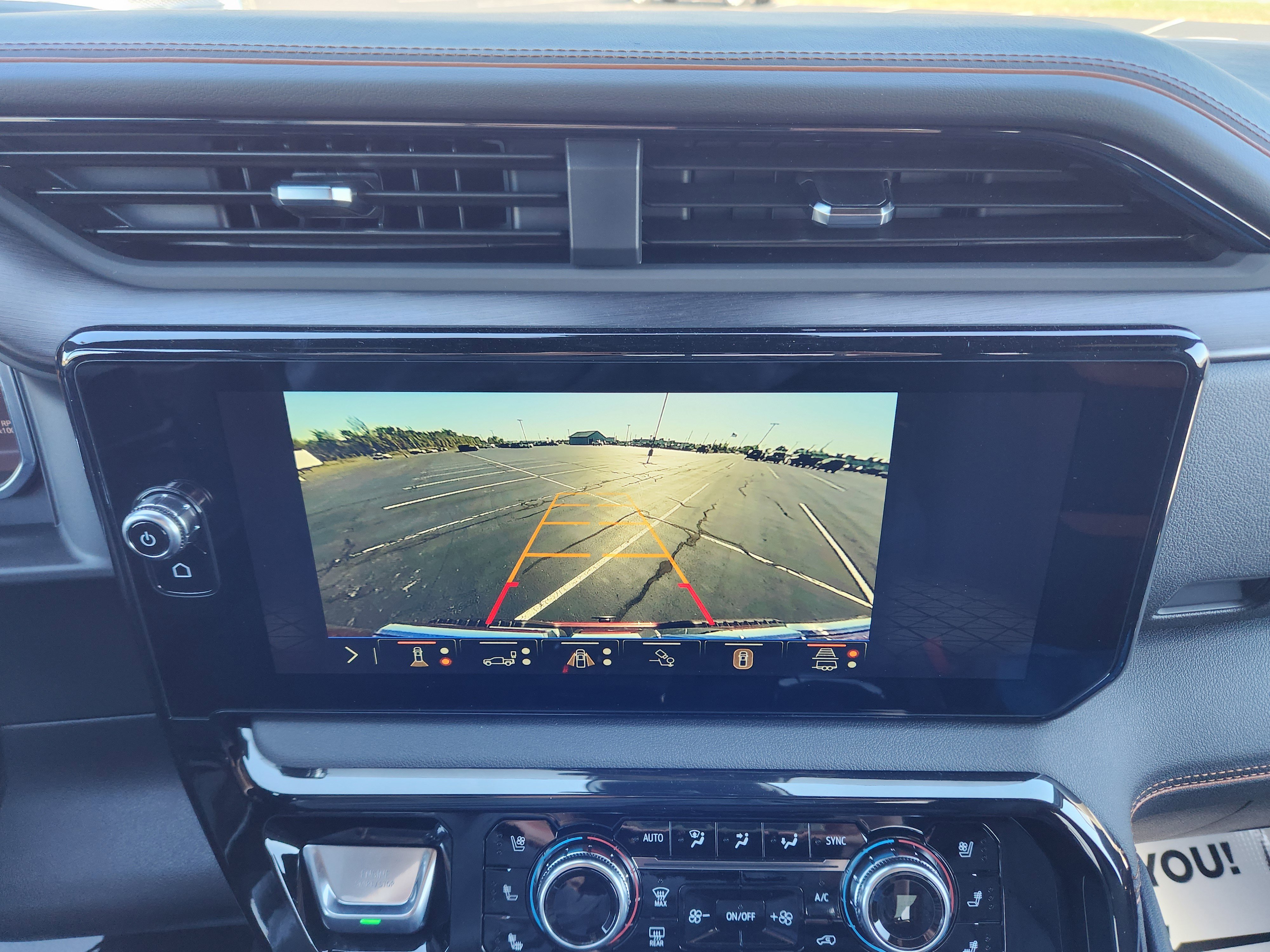 New 2026 GMC Sierra 1500 AT4 w/ AT4 Premium Package image 13