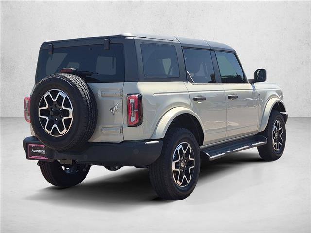 New 2026 Ford Bronco Outer Banks AWD/4WD image 2