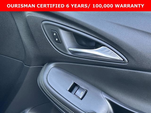 Certified 2024 Buick Encore GX Sport Touring image 9