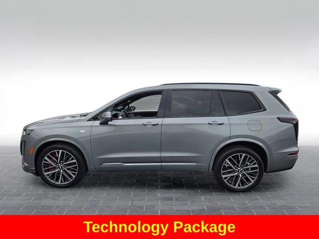 Used 2023 Cadillac XT6 Sport w/ Technology Package AWD/4WD image 5
