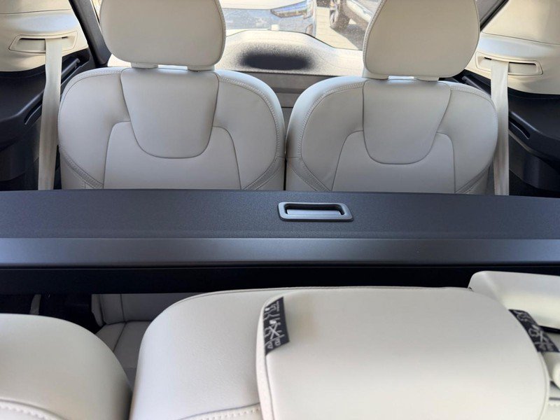 New 2026 Volvo XC90 T8 Ultra w/ Lounge Package AWD/4WD image 5