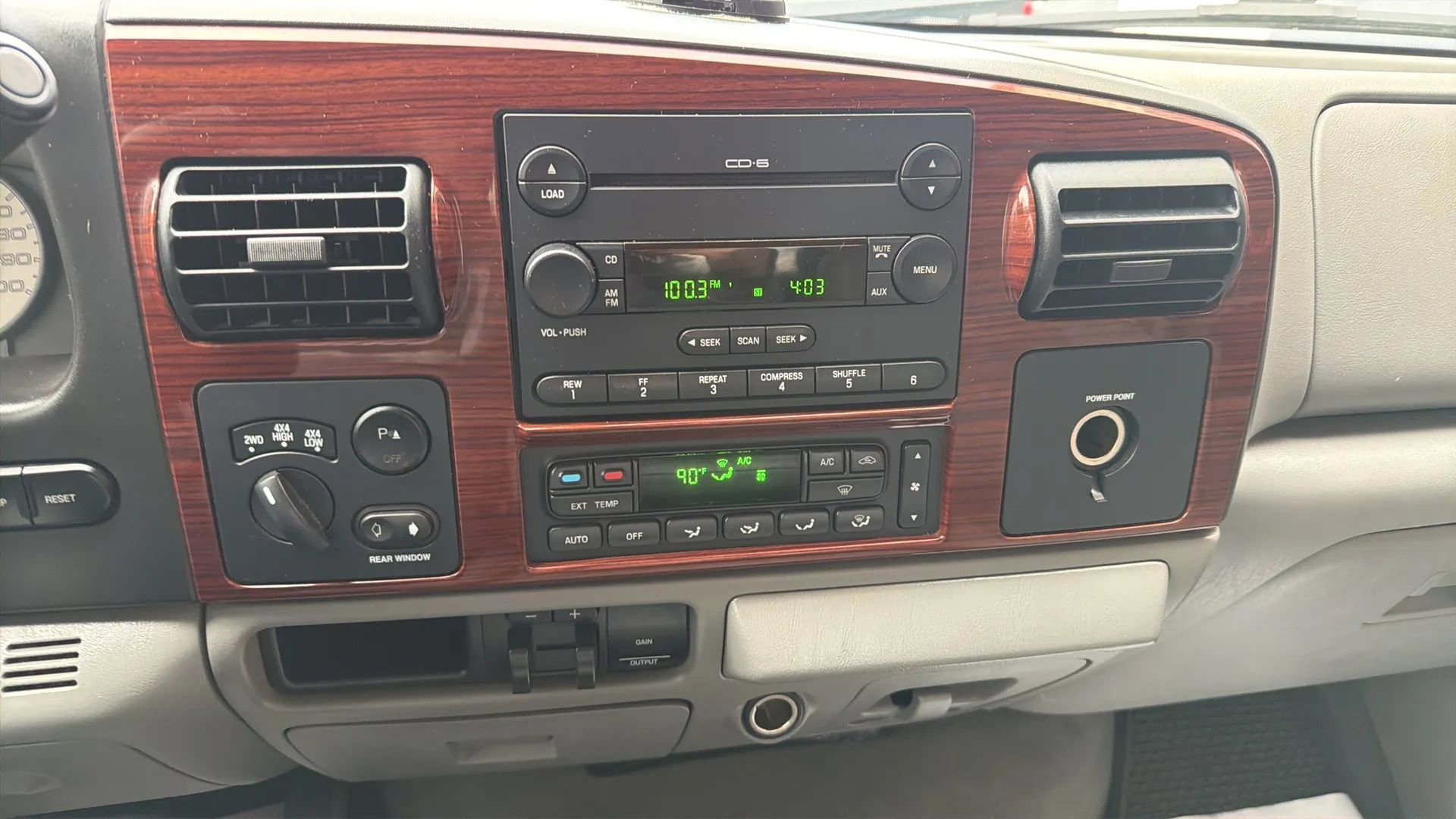 Used 2007 Ford F350 Lariat image 22