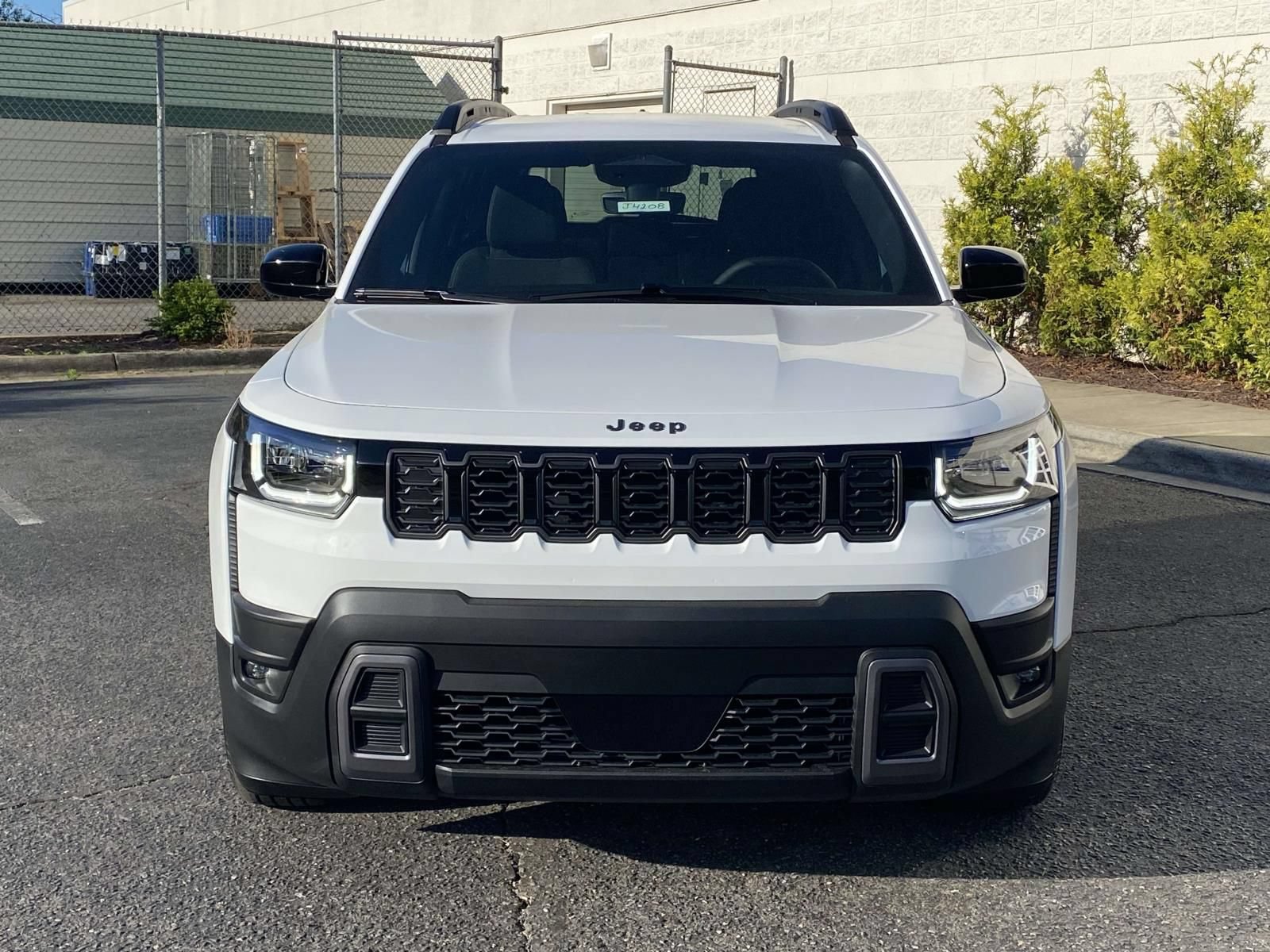 New 2026 Jeep Cherokee Laredo AWD/4WD video 2