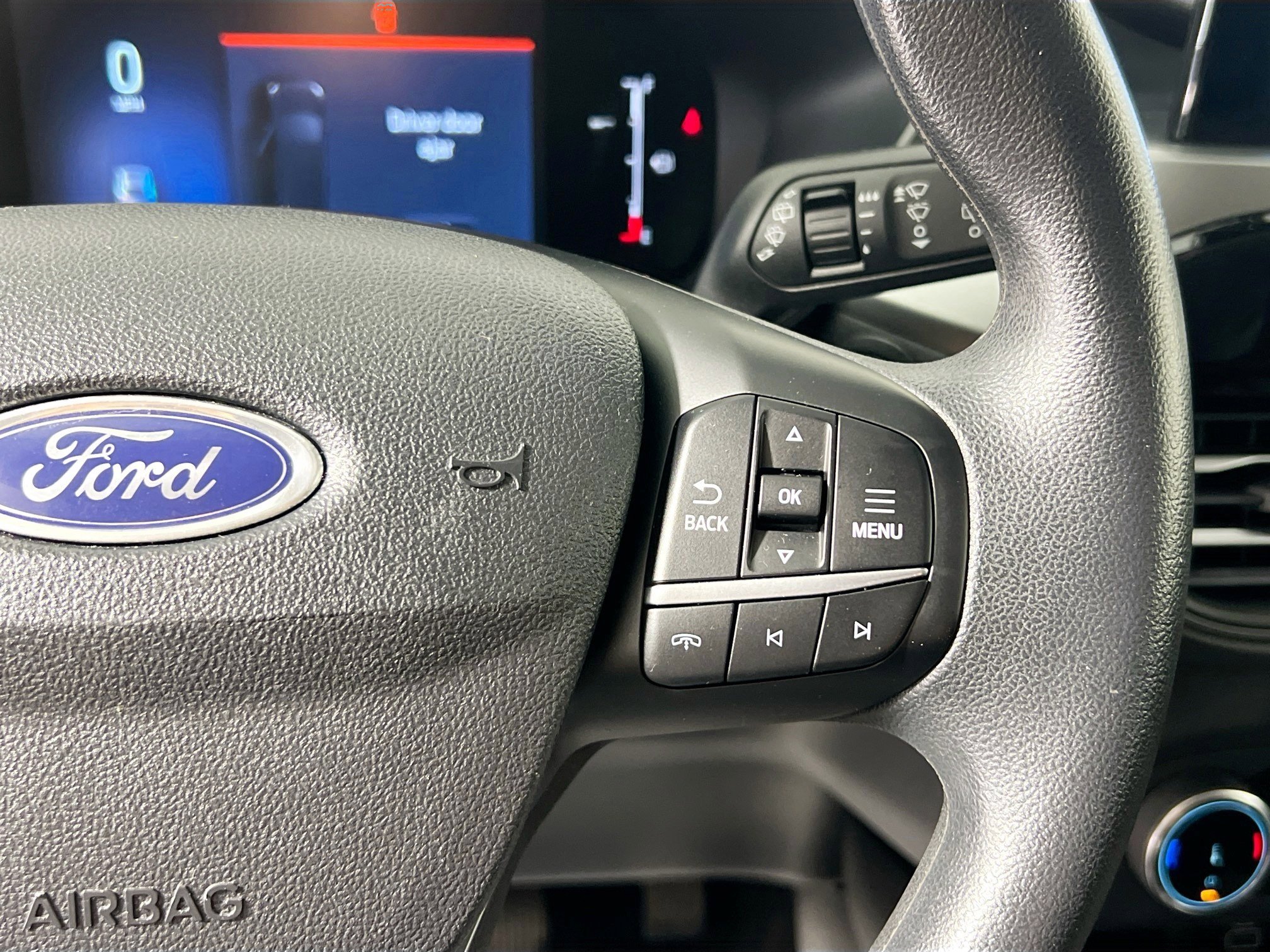 Used 2025 Ford Escape Active image 13
