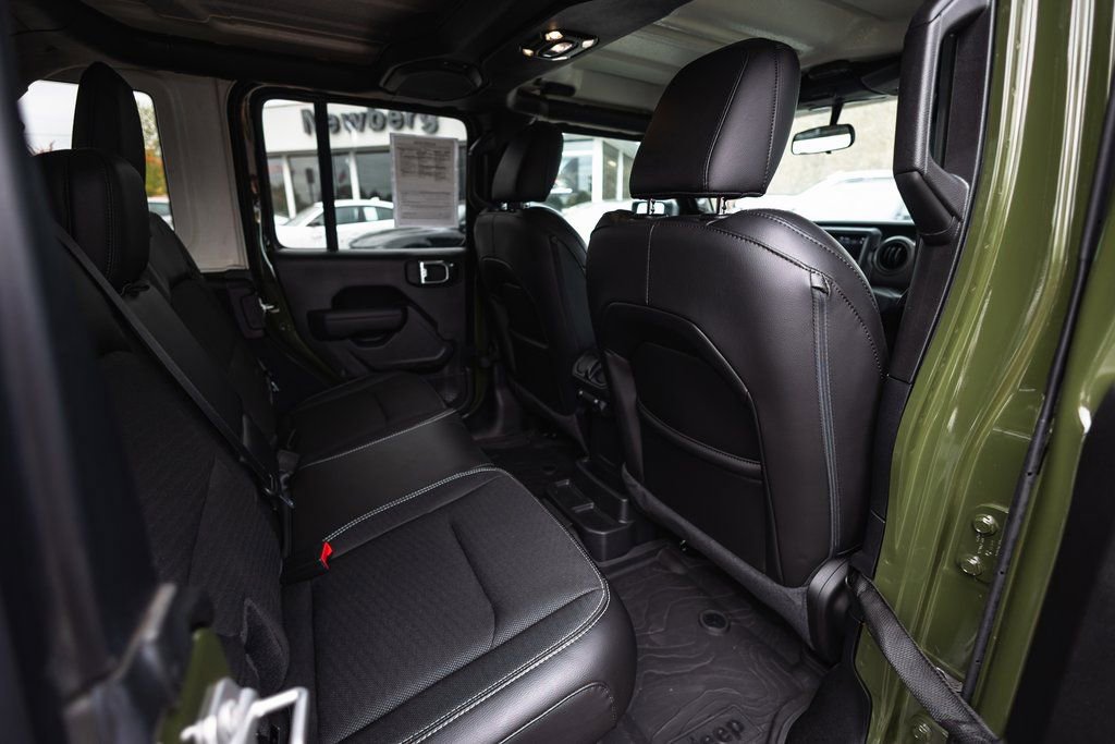 Used 2023 Jeep Wrangler Freedom Edition image 30